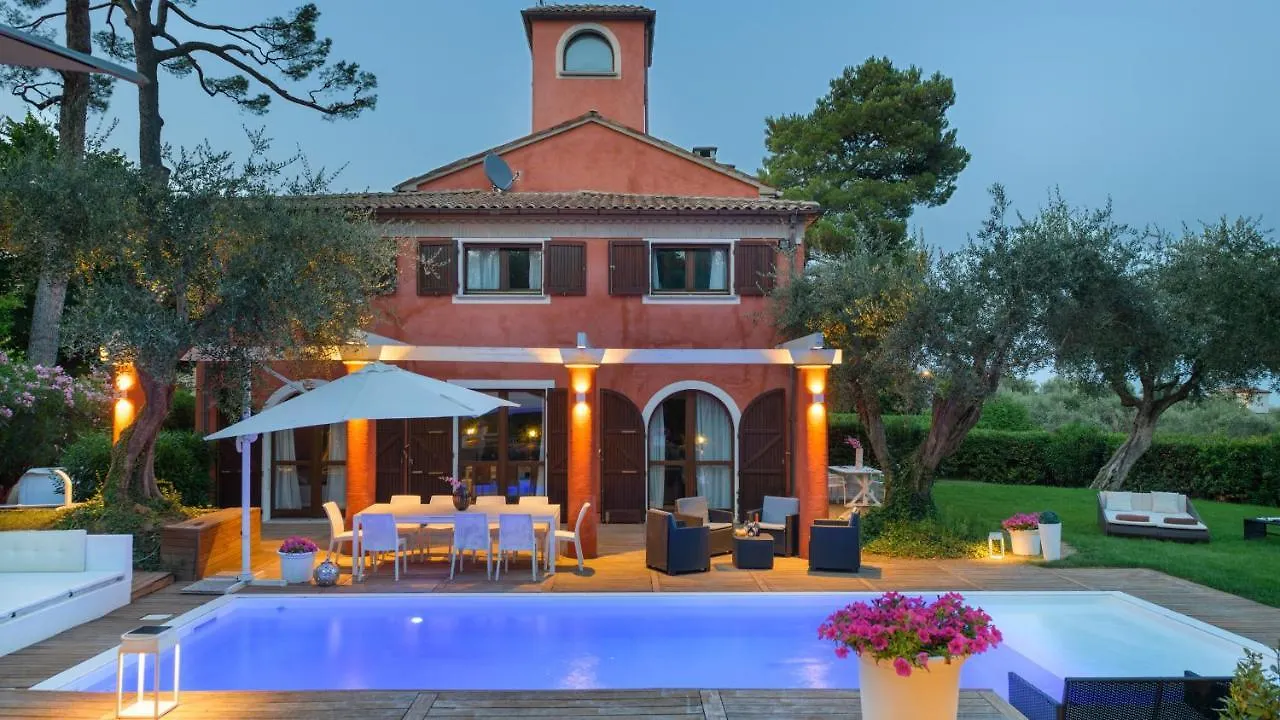 Villa Rossa 12, Emma Villas 미사노아드리아티코