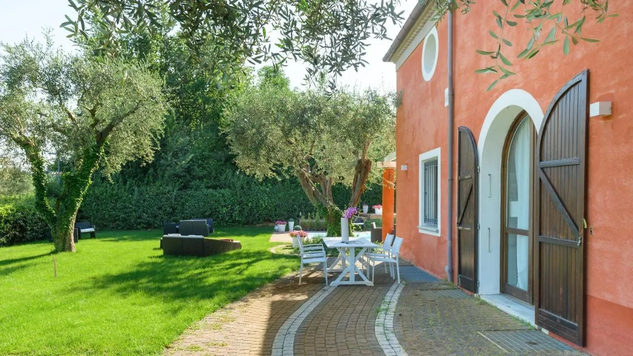 Villa Rossa 12, Emma Villas Misano Adriatico Italy