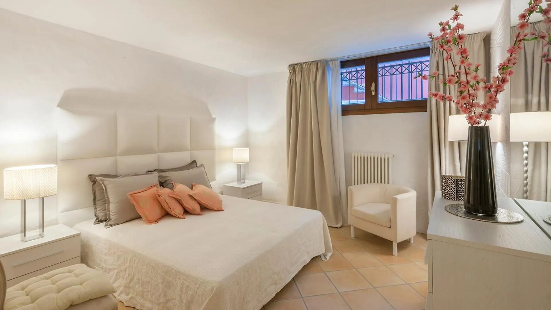 Villa Rossa 12, Emma Villas Misano Adriatico Italy